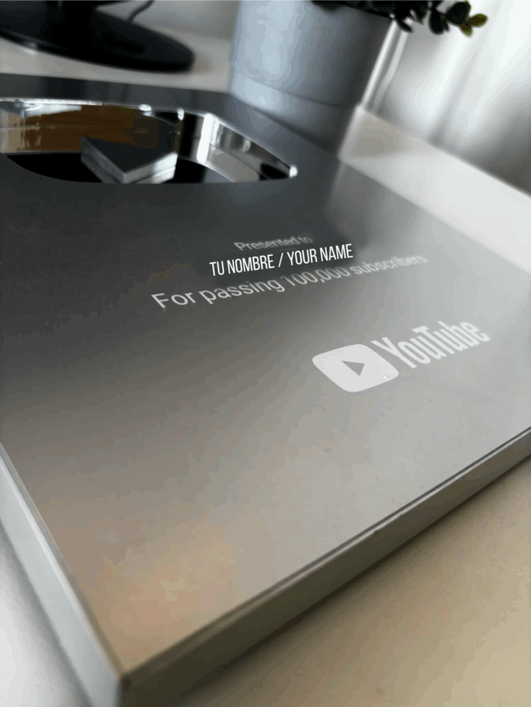 Placa de YouTube Plata OG Style - Image 2